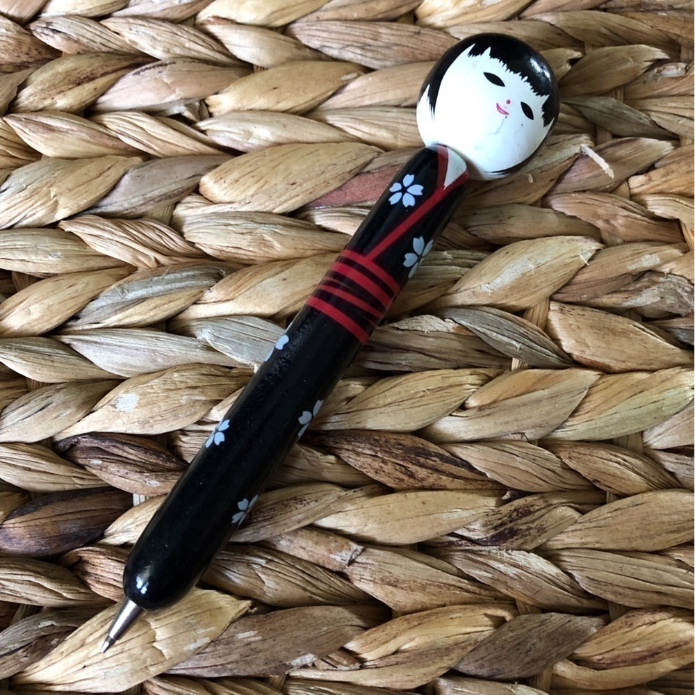Handmade Asian style hand painted wood pen